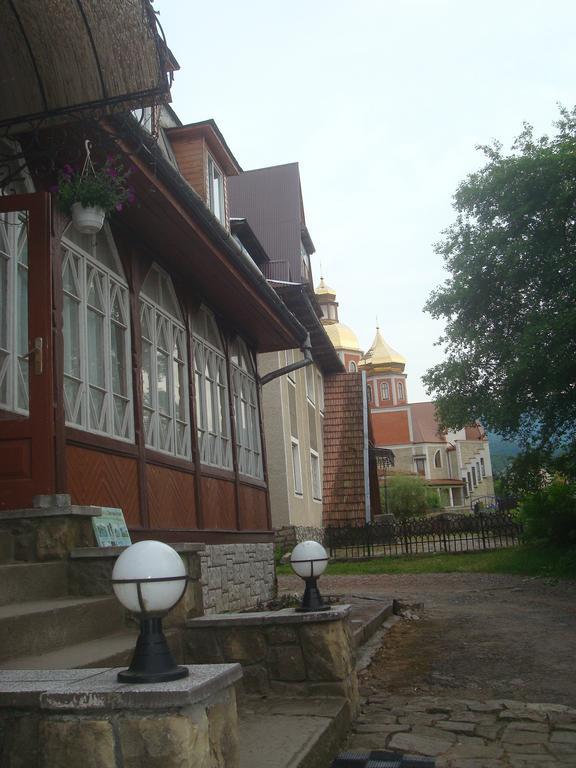 Prut Hotel Яремче Екстериор снимка