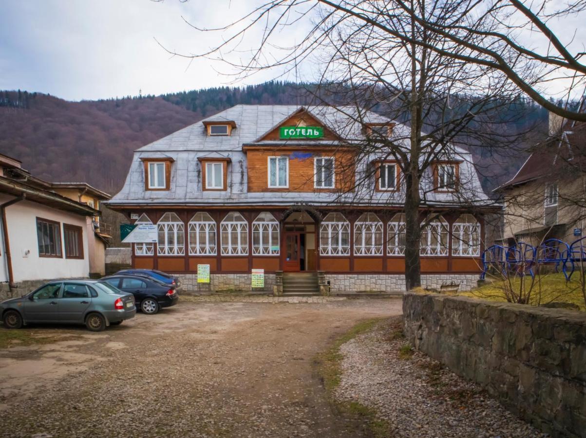 Prut Hotel Яремче Екстериор снимка