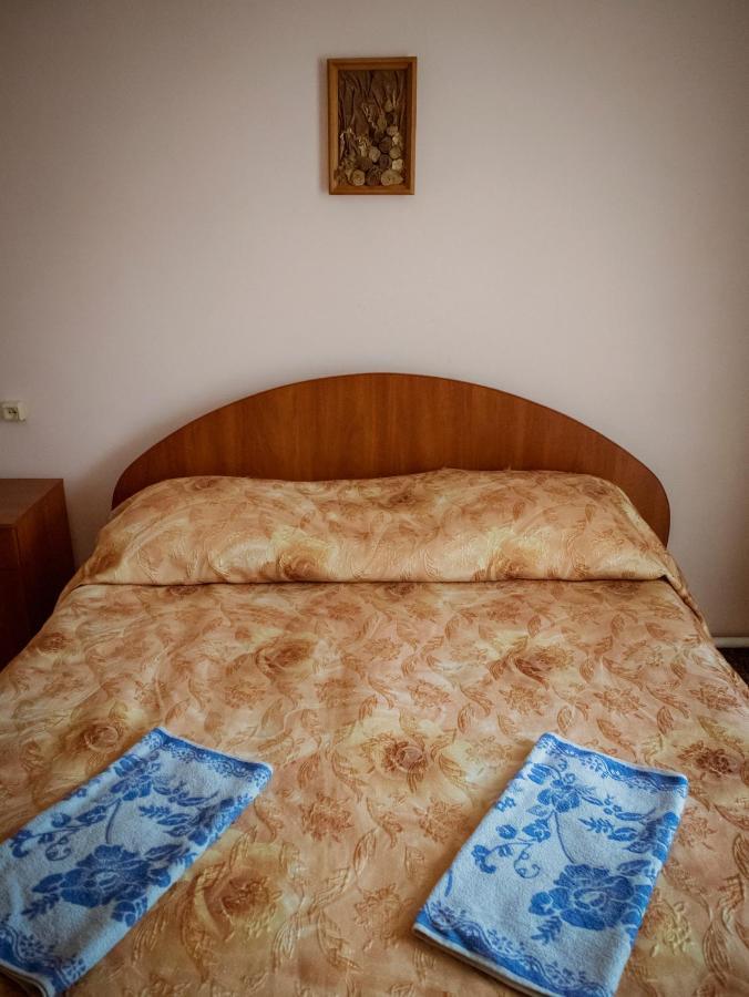 Prut Hotel Яремче Екстериор снимка